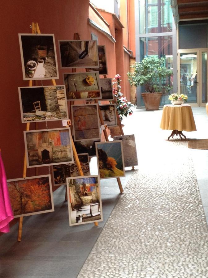Carrù Hotel Palazzo Di Mezzo מראה חיצוני תמונה