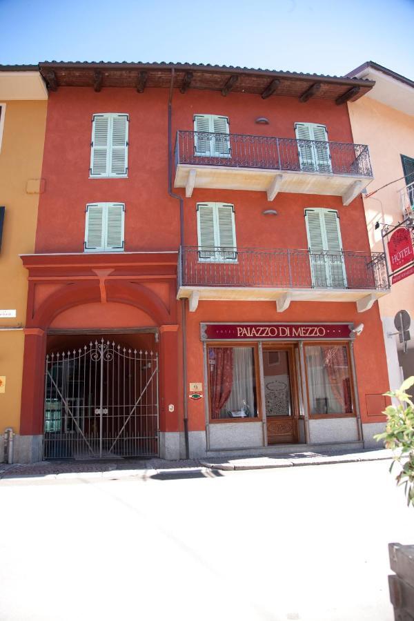 Carrù Hotel Palazzo Di Mezzo מראה חיצוני תמונה